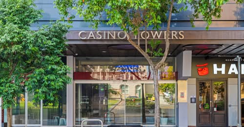 Tragedy in Brisbane Australia: Man Dies After Jumping from Casino Towers – Community in Shock